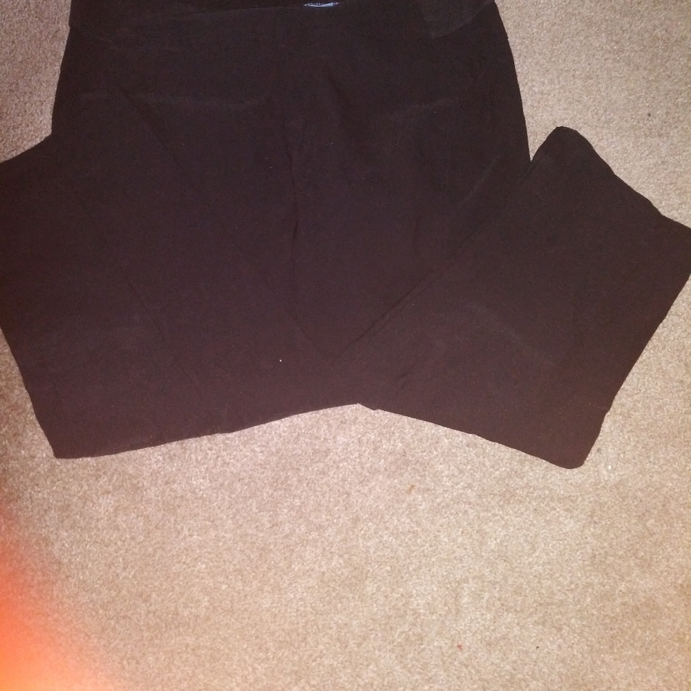 Simply Vera Wang capris